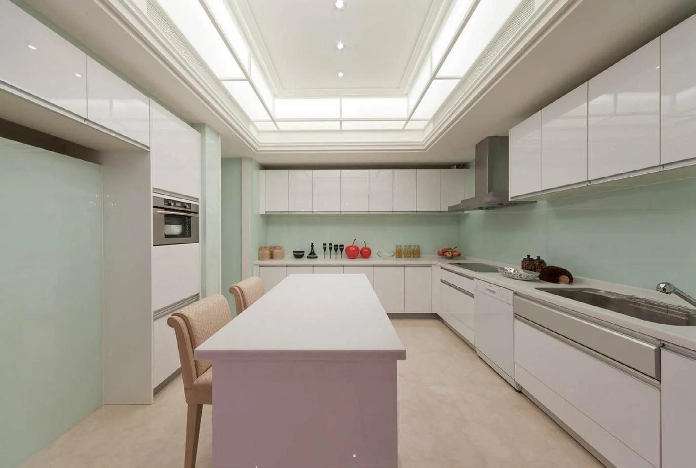 Flat packed kitchen cabinet components